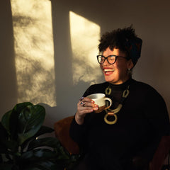 Melitta BellaCrema Intenso Ganze Kaffee-Bohnen 1kg, ungemahlen, Kaffeebohnen für Kaffee-Vollautomat, kräftige Röstung, geröstet in Deutschland, Stärke 4