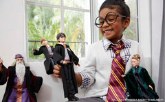 Mattel Harry Potter - Păpușă de colecție (aprox. 26 cm) cu uniformă Hogwarts, halat Gryffindor și baghetă, jucărie de la 6 ani FYM50 Action figures Naty Shop
