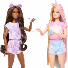 Barbie Cutie Reveal Pyjamaparty Deluxe Set - Über 35 Überraschungen inkl. 2 Puppen, 2 Haustiere, Farbwechsel & Zubehör für endlosen Spielspaß ab 3 Jahren, HRY15