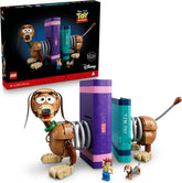 LEGO ǀ Disney and Pixar Toy Story: Slinky-Buchstützen - Bücherregal-Deko Bauset für Erwachsene - inkl. Woody Minifigur & Dackelfigur - Nostalgisches Geschenk für Fans - 43301