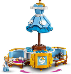 LEGO ǀ Disney Princess Cinderellas Kleid, Spielzeug für Jungen und Mädchen ab 9 Jahren - Inkl. EIN Kleiderständer, Cinderella Mini-Puppe und Maus Figur - Kreatives Spielset 43266