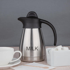 Cană de lapte vidată Olympia cu capac cu filet, 500 ml/17 oz, oțel inoxidabil cu capac negru, imprimeu cu lapte pe lateral, stații de bufet pentru ceai și cafea, CL371