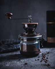 Espresso Nr. 5 - Amestec Arabica de la coffee858 (320g). Amestec pur de Arabica din Brazilia 45%, Honduras 20%, Guatemala 20% și Etiopia 15%.