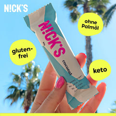 NICKS Batoane Keto cu Nucă de Cocos, Gustări cu Ciocolată și Nucă de Cocos, 175 calorii, 2 carbohidrați neți, fără zahăr adăugat, fără gluten, dulciuri cu conținut scăzut de carbohidrați (15 x 40 g)