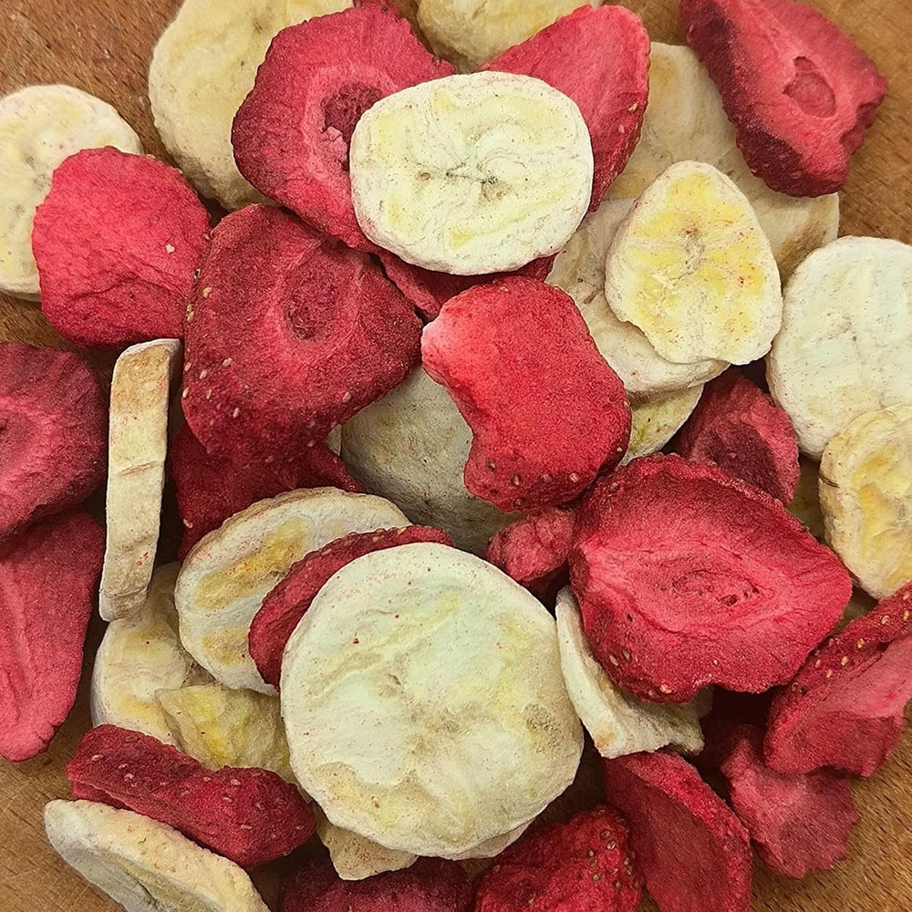 Mix de fructe liofilizate ErdBana XL 300g | Banane liofilizate + căpșuni liofilizate Set degustare fructe liofilizate | Mix de fructe liofilizate căpșuni și banane | ZingyZoo Produse deshidratate Naty Shop 300 G (1 pachet) Căpșuni și banane
