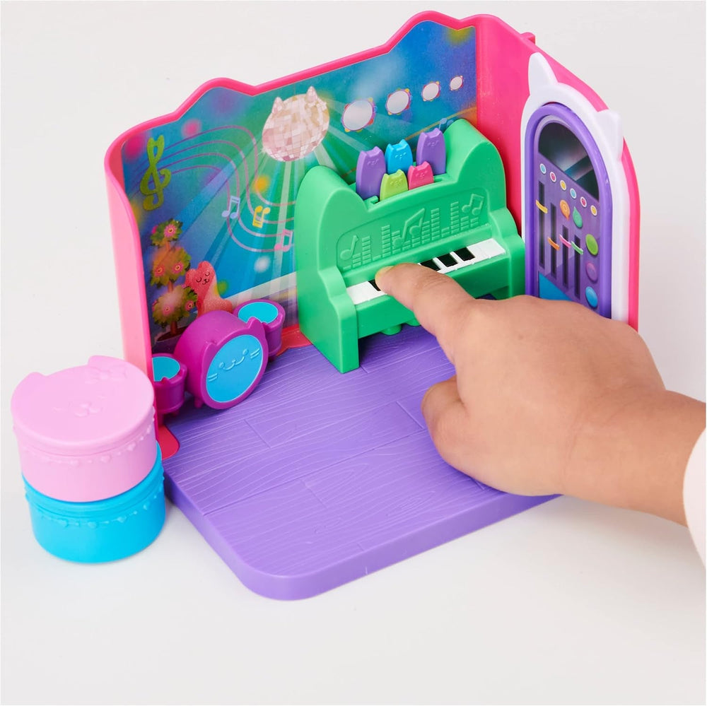 Camera Deluxe a casei de păpuși Gabby, Camera cu muzică groovy și Camera Deluxe, Baie elegantă și răsfățată, Baie cu pisoi de mare