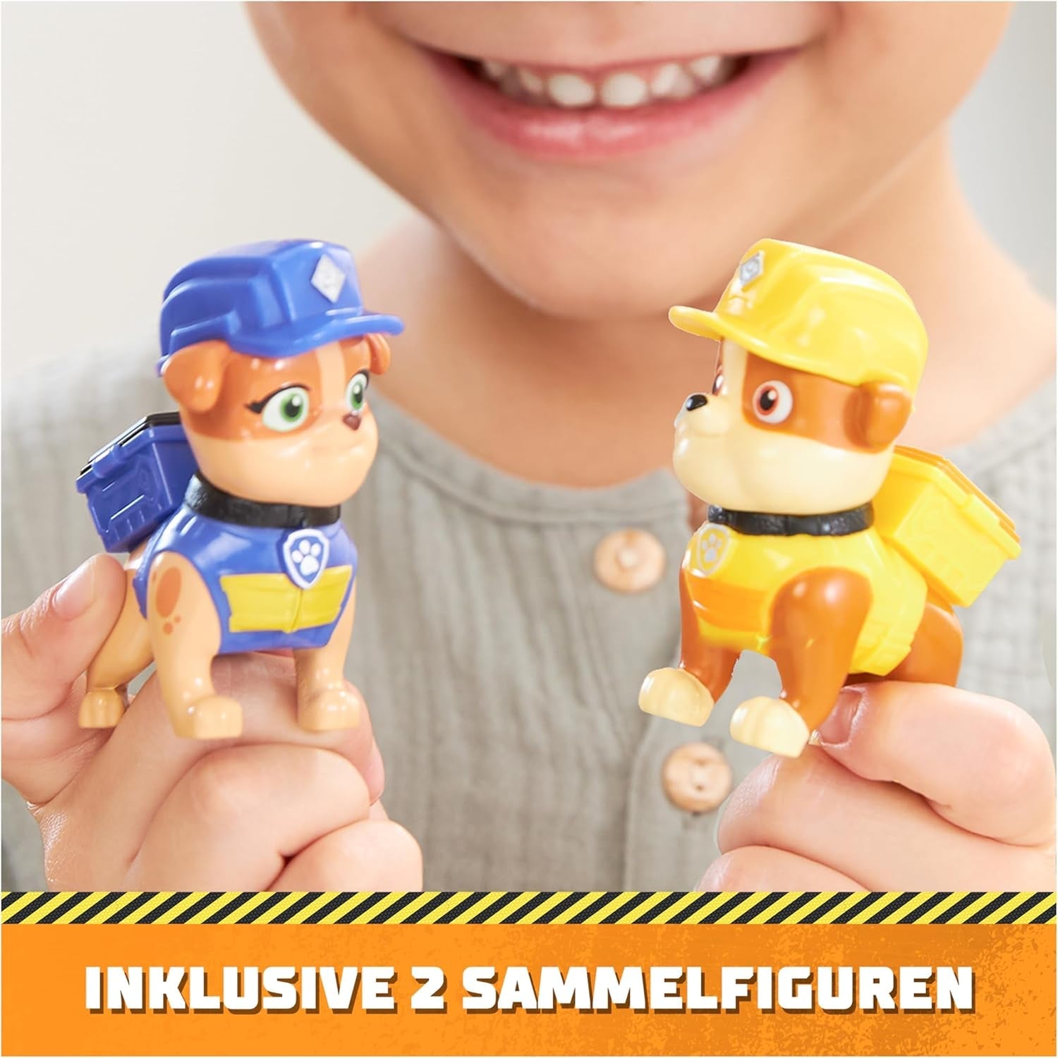 Rubble & Crew – Actionfiguren-Set mit Rubble & Mix Figur, 2 Bauspielzeugen und 85g Kinetic Sand Build-it-Sand, Spielzeug geeignet für Kinder ab 3 Jahren