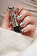 Set alessandro Striplac Peel or Soak Silver Crush On Chrome – Unghii perfecte în 15 minute
