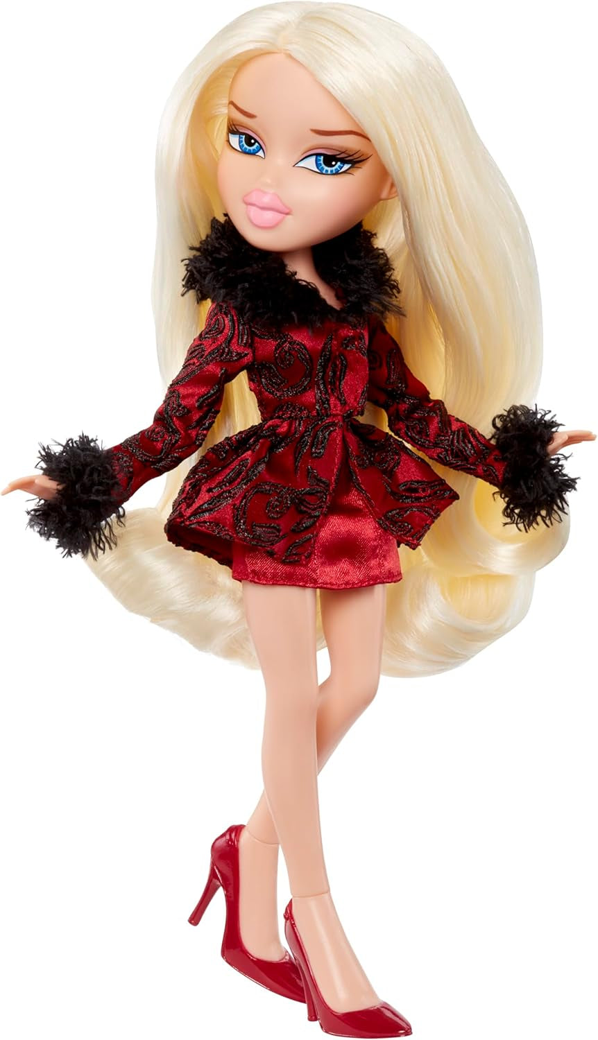 Păpușă Bratz Clueless Cher – Păpușă de film de colecție cu ținute și accesorii reale