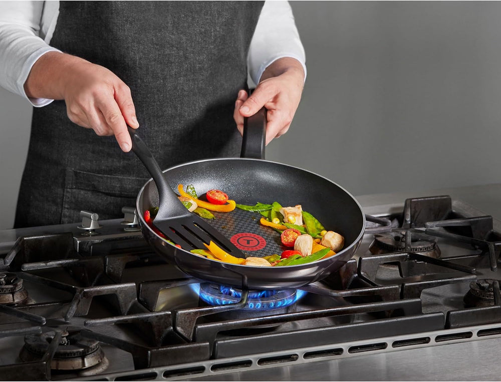 Tefal D52606 Resist, acoperire antiaderentă din titan Oale si Tigai Naty Shop
