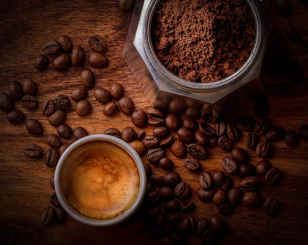 Kenner 1000g | Boabe de cafea premium elvețiene pentru aparate de cafea complet automate | Cafea aromatică Schümli cu note de nucă și caramel | Amestec echilibrat Arabica-Robusta | Prăjită în Elveția