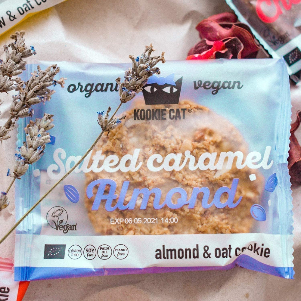 Fursecuri vegane cu caramel sărat și migdale - Ambalate individual, fără gluten, fără soia, organice, cu migdale și ovăz - Pachet multiplu de 12 x 50g (pachet de 2)