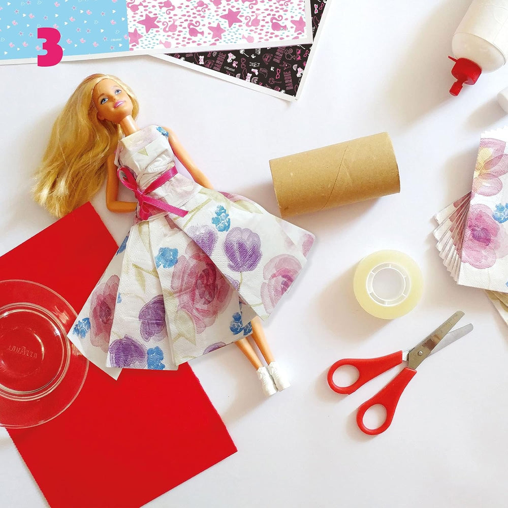 Lisciani - BARBIE - Modezeichnungen Atelier, mit enthaltener Puppe - Kreativspiel für Kinder ab 4 Jahren - Lernen Sie mit BARBIE zu zeichnen - Hergestellt in Italien