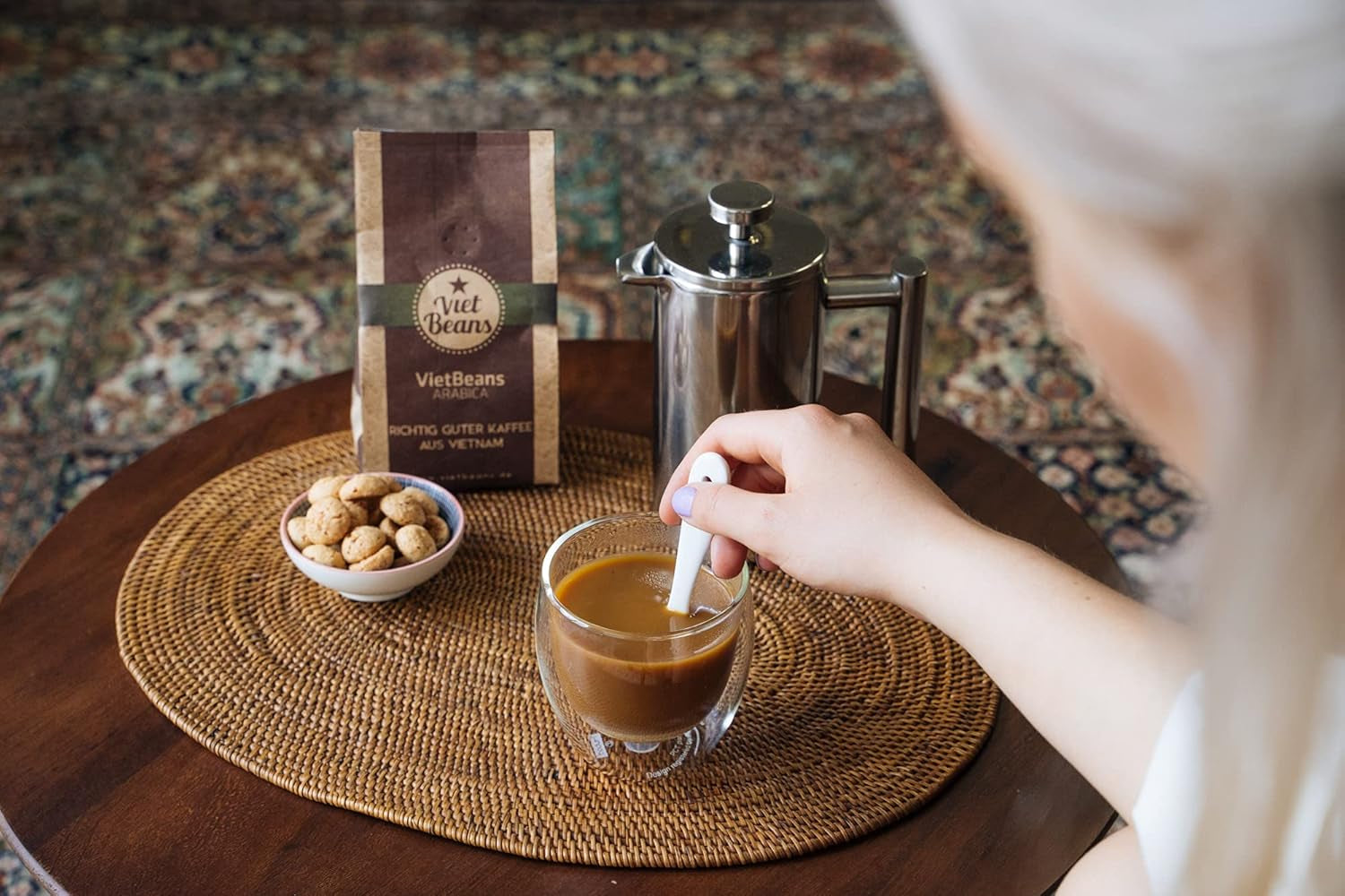 VietBeans 100% Arabica Ganze Kaffeebohnen - Espresso Bohnen säurearm - Fruchtiger Hochlandkaffee mit Nebennote Karamell und Honig - Leicht bittere Süße - 250g