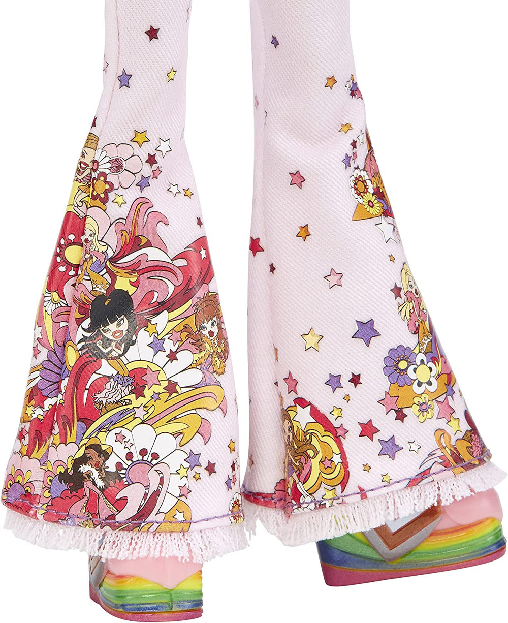 Bratz Pride Month Special Edition Designer Puppen by JimmyPaul - ROXXI & NEVRA - 2 Modepuppen, Outfits, Poster, Accessoires, Puppenständer & mehr - Voll beweglich - Zum Sammeln für Kinder ab 3 Jahren