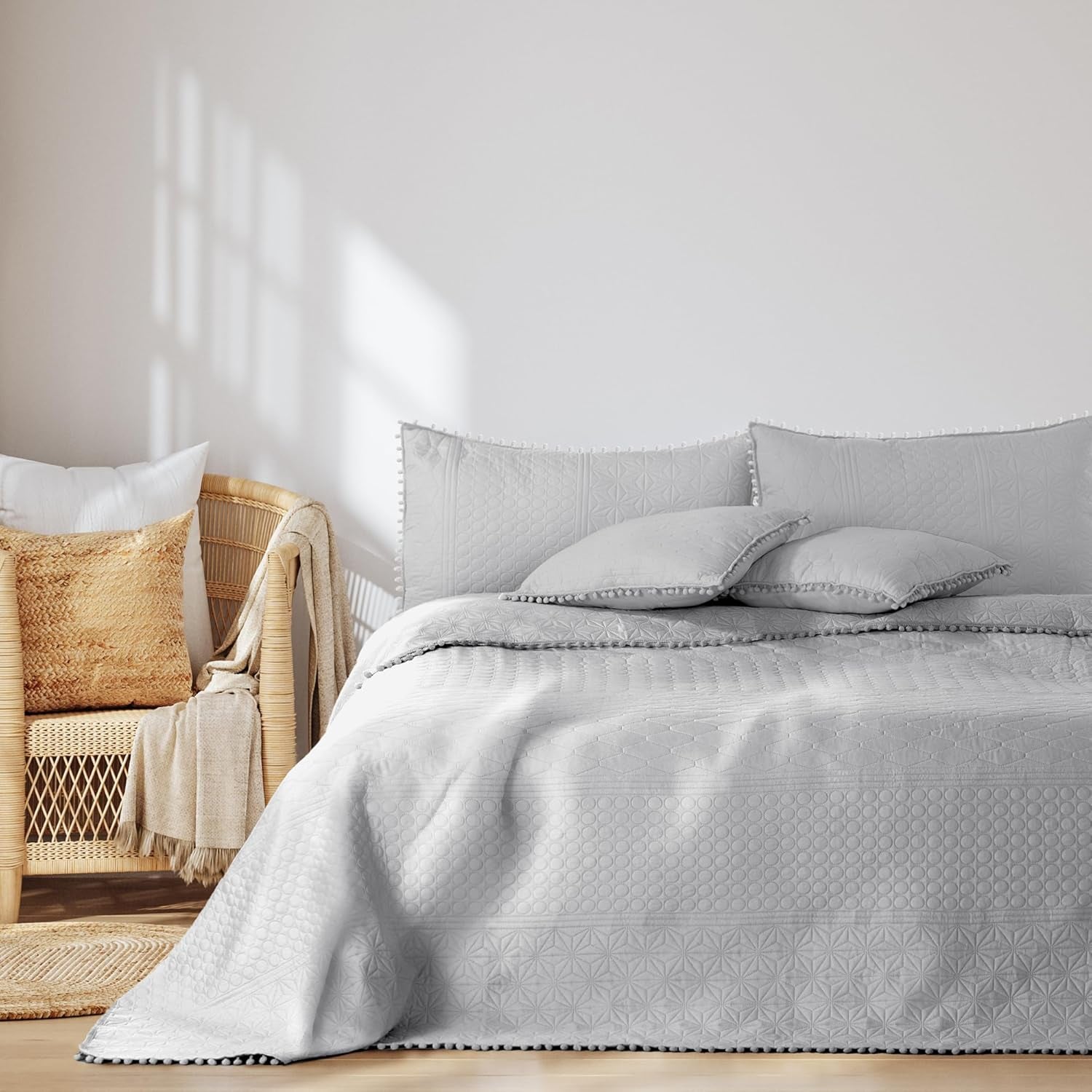 Ameliahome Cuvertură de pat cu pompoane 220X240 Cm Cuvertură de pat cu două fețe Ultrasonic Quilting Poliester Meadore Grey Paturi si Cuverturi Besuche den AmeliaHome-Store Meadore argint 170X210 Cm