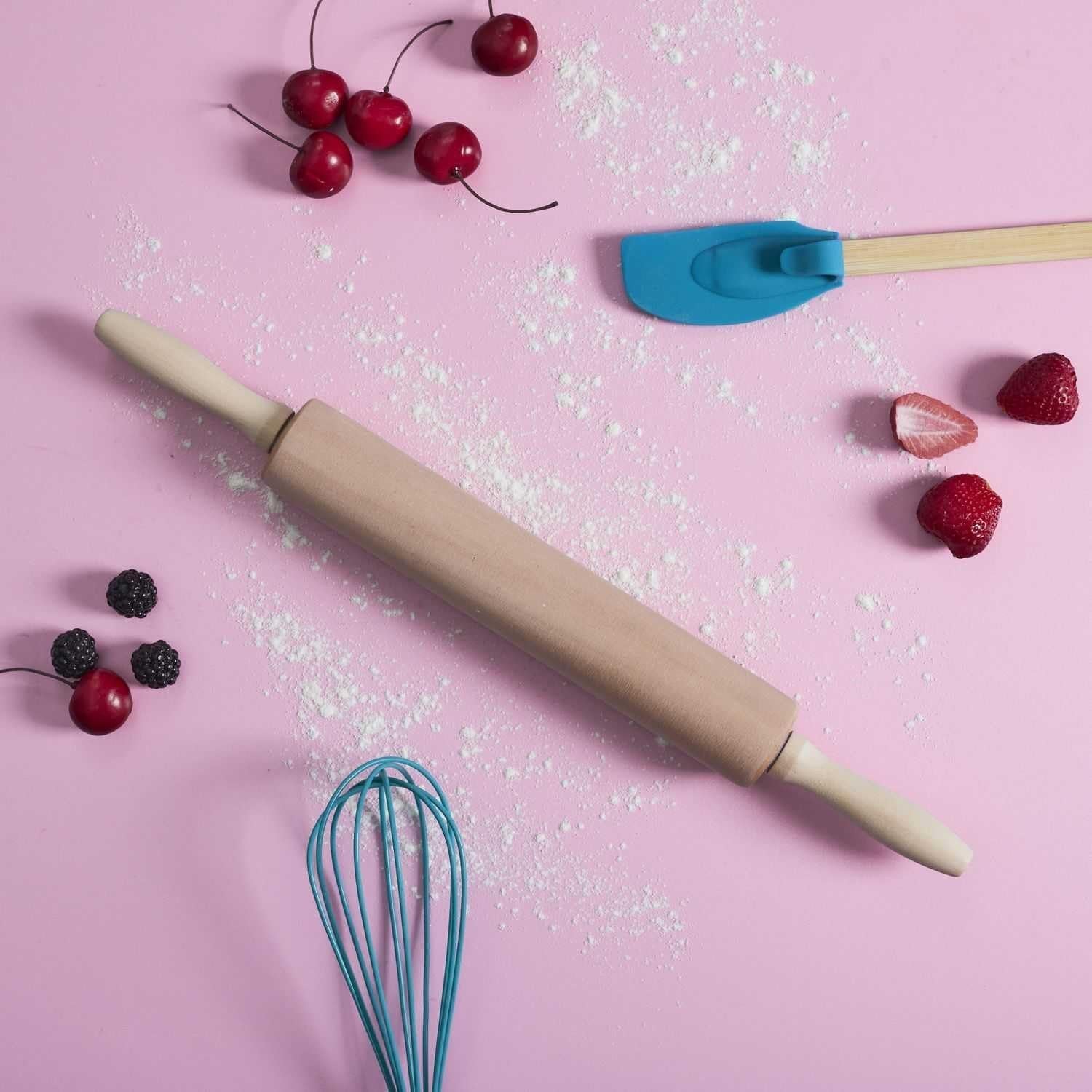 KP5715, sucitor din lemn, ergonomic și ușor de curățat, ideal pentru întinderea aluatului și a biscuiților, dimensiuni 44,5 cm, culoare maro