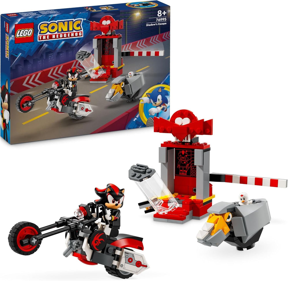 LEGO Sonic the Hedgehog: Sonic’s Campfire Clash Set, Collectible Building Toy with 4 Characters, Gold Rings and a Chaos Emerald, Gifts for Gamers, Boys & Girls Aged 7 Plus 77001