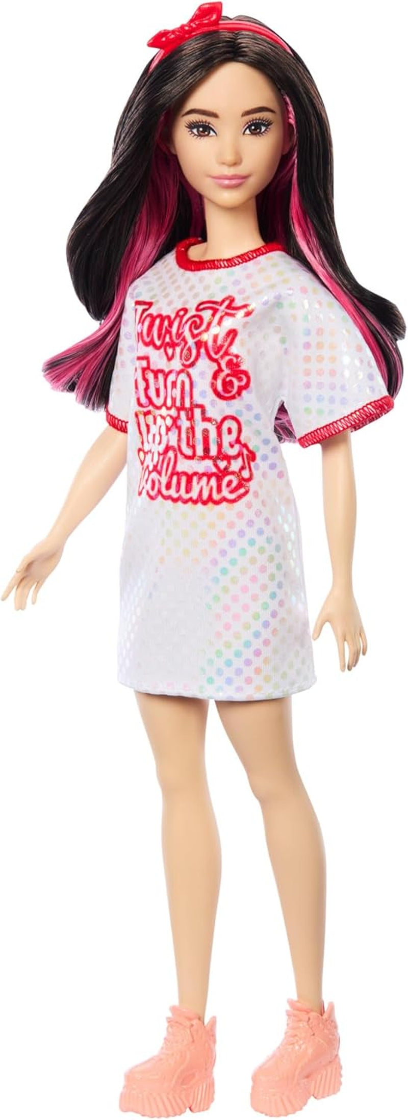 Barbie Fashionistas Puppe Nr. 214 mit schwarzem, gewelltem Haar, Twist ’n Turn-Kleid und Zubehör, Modepuppe zum Sammeln anlässlich des 65. Jubiläums, HRH12
