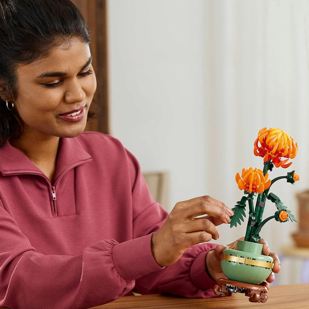 LEGO Botanicals Chrysanthemum - Artificial Flower Building Set - Creative Model Kit for Adults to Build - Faux Plant Gift for Women and Men - DIY Home Office Decor - 10368