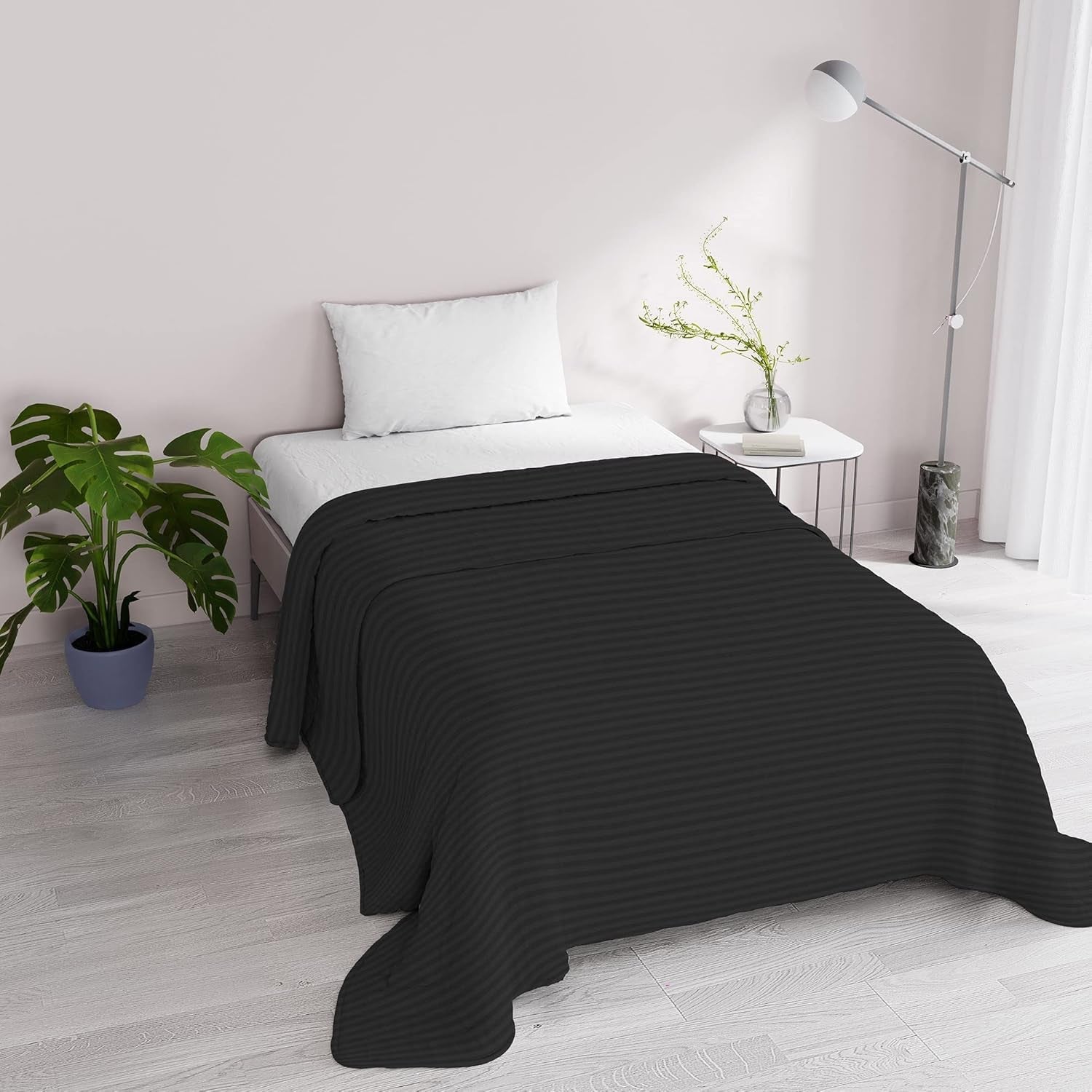 Cuvertură de vară Satin Stripes, poliester, crem, 260X250 Cm Plapumi si pilote Naty Shop Negru 170X250 Cm