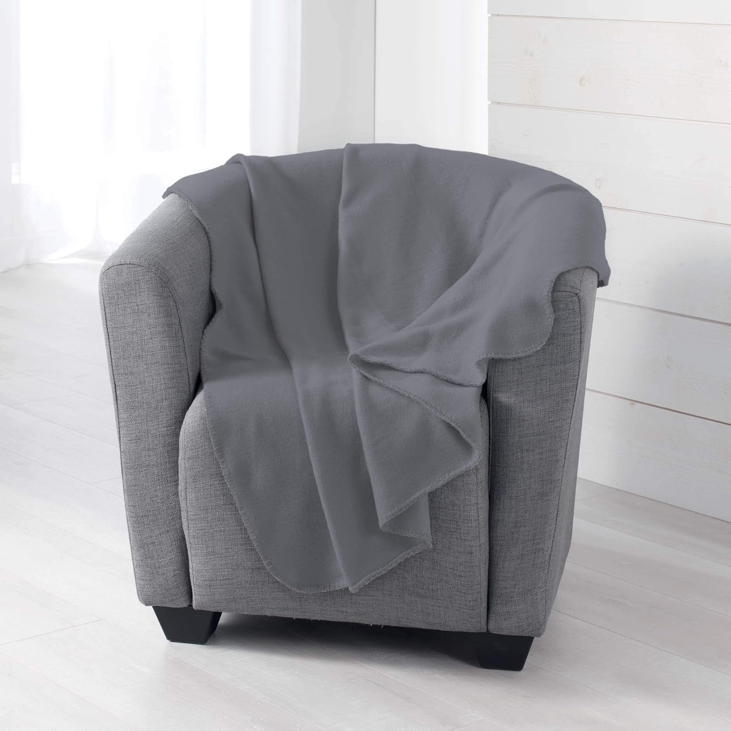 Douceur D'Intérieur, Milou pătură fleece antic roz, 125 X 150 Cm Paturi si Cuverturi Douceur d'IntÃ©rieur Antracit 125 X 150 Cm