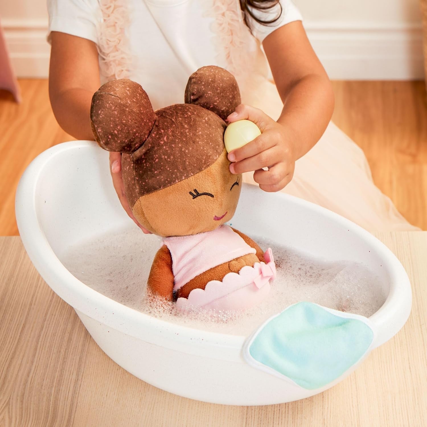 LullaBaby – Cădiță de baie pentru păpuși – Set de baie – Jucărie de baie – Accesorii pentru păpuși – Jocuri realiste cu apă – Copii 2 ani +