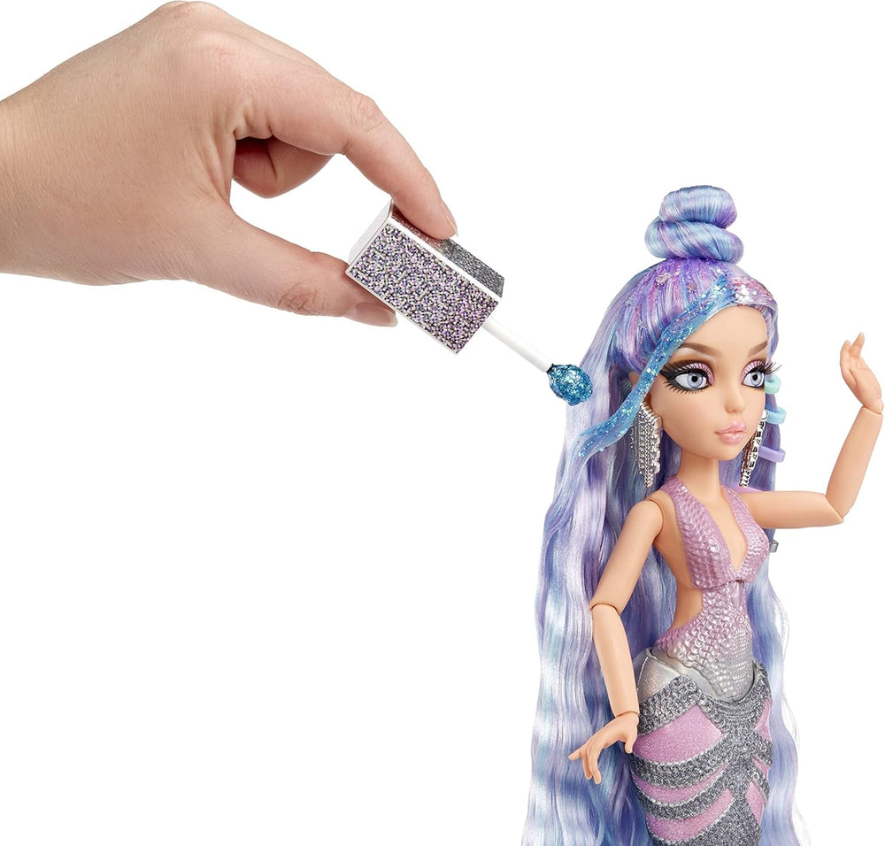 Mermaze Mermaidz - ORRA - Meerjungfrauen Puppe mit Farbwechsel-Funktion und Buntem Haar - Inkl. Glitzer-Haargel und Accessoires zum Stylen und Frisieren - Zum Sammeln - Für Kinder ab 4 Jahren