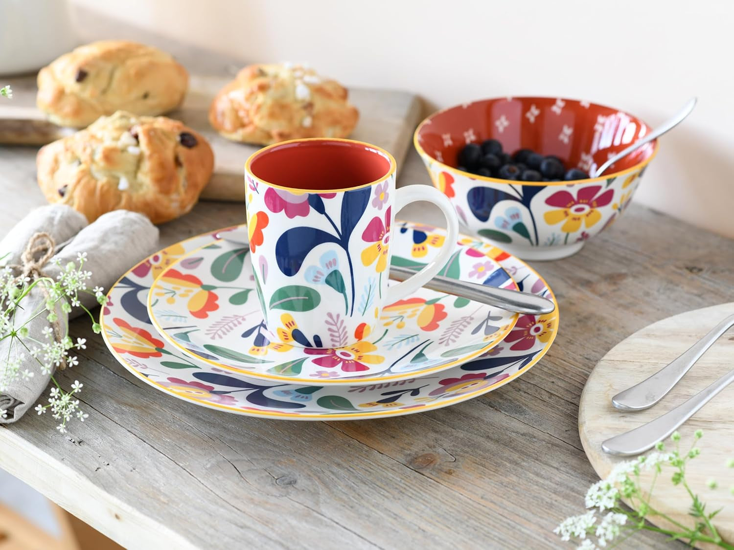 CreaTable, 17407, seria Folklore, set de veselă cu 16 piese pentru 4 persoane, serviciu combinat din gresie, potrivit pentru mașina de spălat vase și cuptorul cu microunde, producție de calitate