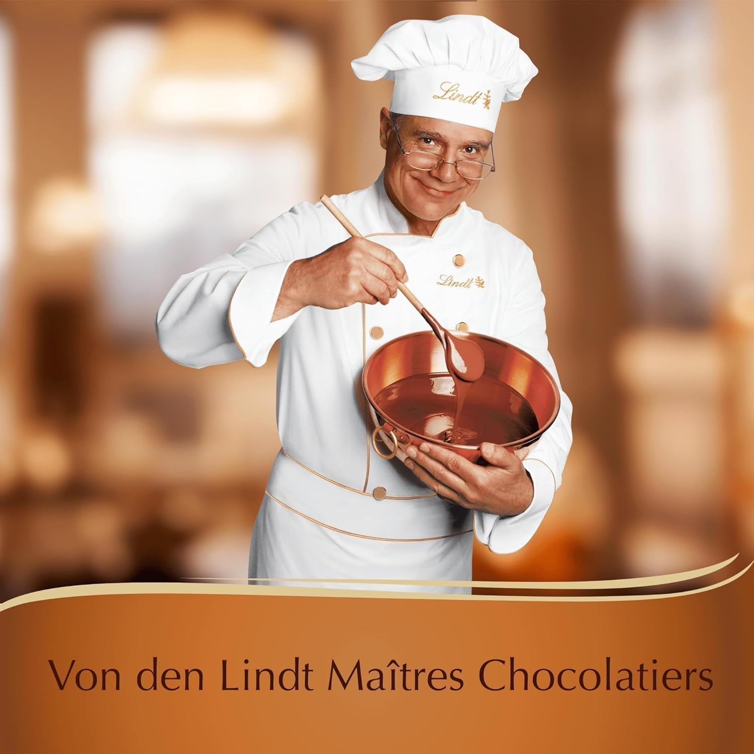 Lindt, Cutie de praline cu 12 specialități de turtă dulce cu migdale, alune și fistic, 125 grame Naty Shop