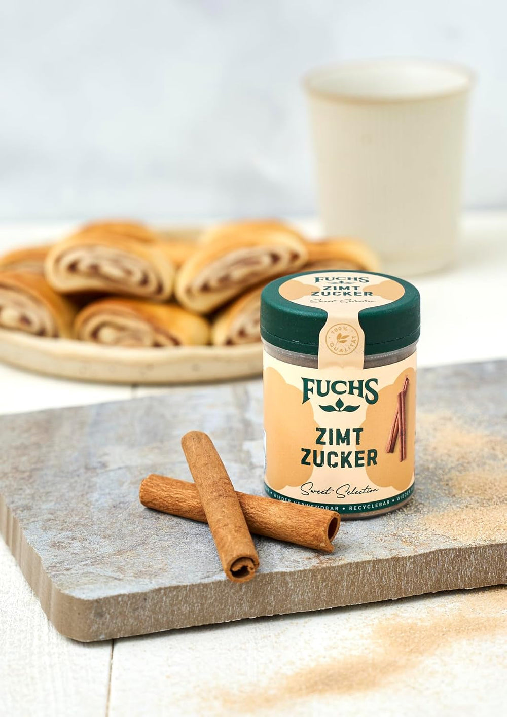 Fuchs Gewürze - Zimt Zucker - Klassiches Gewürz für Milchreis, Pfannkuchen oder Waffeln - aus natürlichen Zutaten - 100 g in wiederverwendbarer, recyclebarer Dose