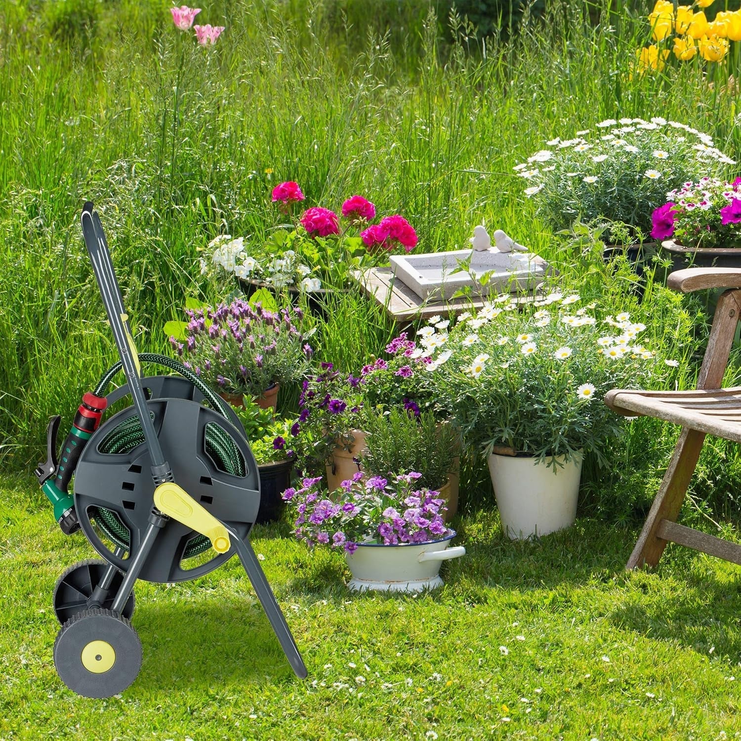 Cărucior furtun Relaxdays 45m, rolă mobilă pentru furtun de grădină și balcon, cu ghidaj pentru furtun, 76,5x44x41 cm, gri-galben