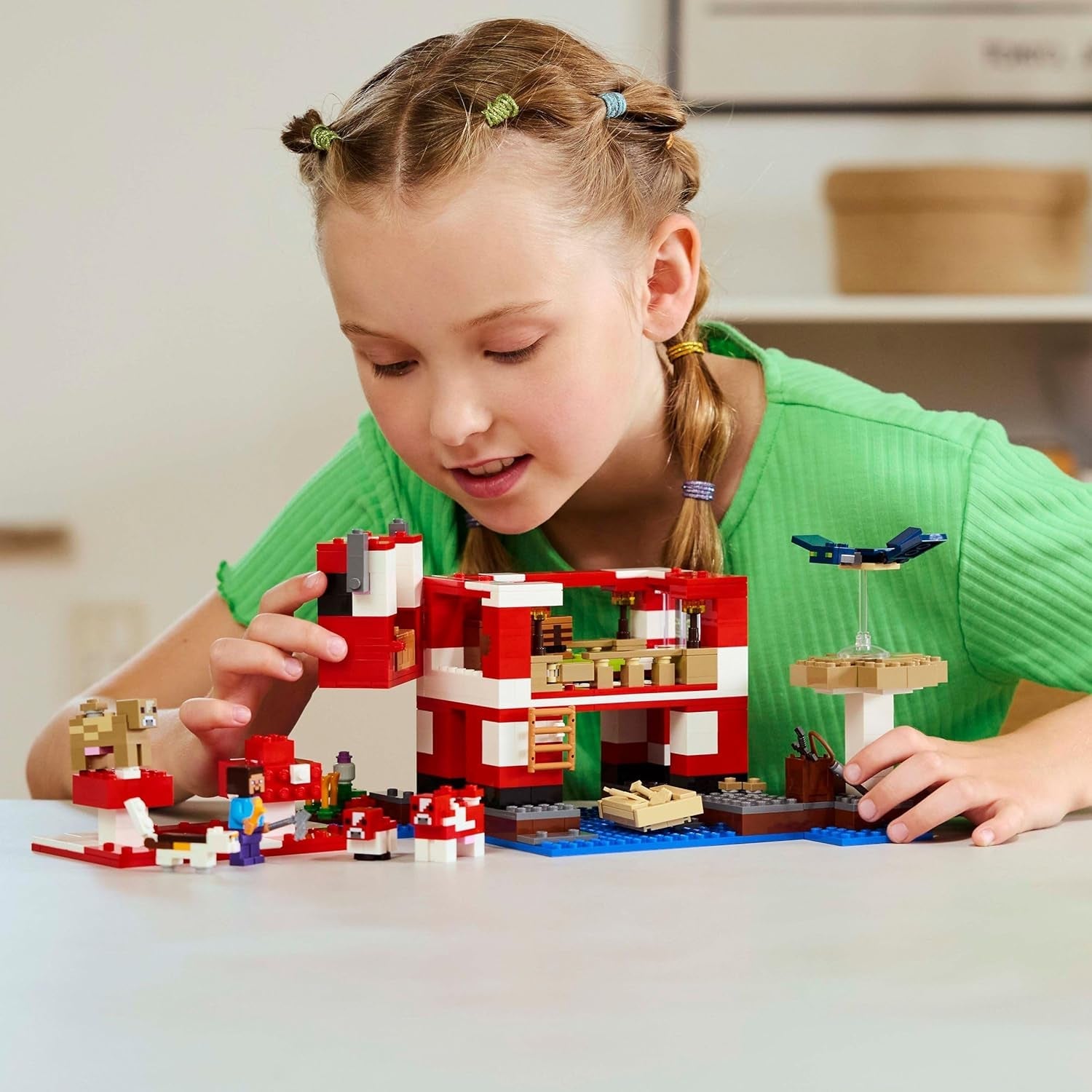 LEGO Minecraft Das Pilzkuh-Haus - Gaming Spielzeug mit Steve Figur, Mobs, einem Arbeitstisch und Einer Farm - Interaktives Spielset - Gaming Geschenk für Mädchen und Jungen ab 8 Jahren 21270