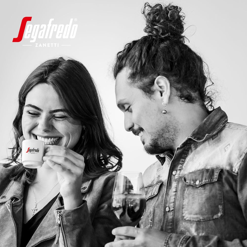 Segafredo Zanetti Selezione Espresso - Boab întreg (pachet de 1 kg) - Potrivit pentru toate specialitățile de cafea italienești - Prăjire medie spre închisă, aromă puternică și intensă