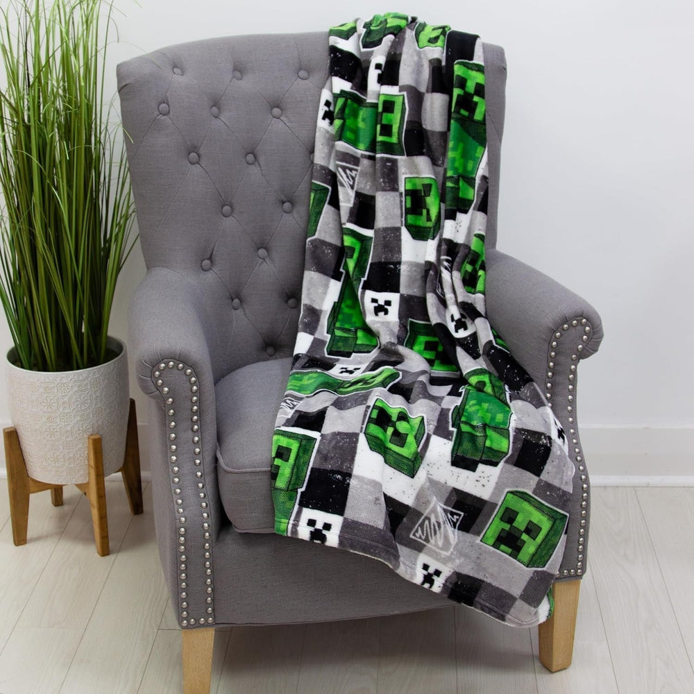 Character World Minecraft Oficial Fleece Pătură | Scribble Design Reversibil 2 fețe, Super Soft, Pătură caldă Paturi si Cuverturi Besuche den Character World-Store