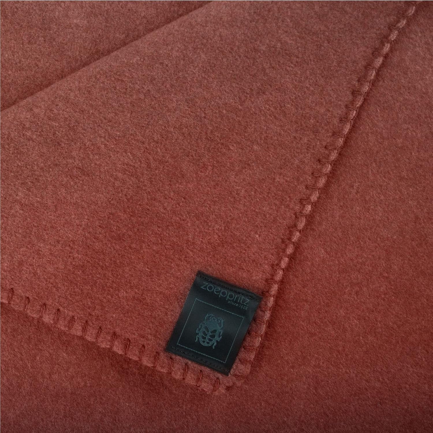 Pătură Zoeppritz în culoarea: Roșu, Fabricat din 65% Poliester, 35% Viscose, Dimensiune: 160X200 Cm, 103291-851-160X200 Paturi si Cuverturi 'zoeppritz since 1828'