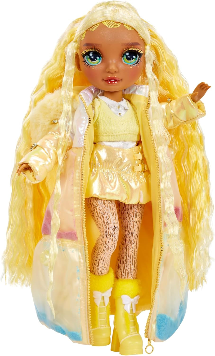 Rainbow High Winter Wonderland - Sunny (Galben) - Păpușă la modă de 28 cm, cu zăpadă magică ascunsă care se umflă cu apă, cu set de om de zăpadă, potrivită pentru copii 4-12 ani și colecționari