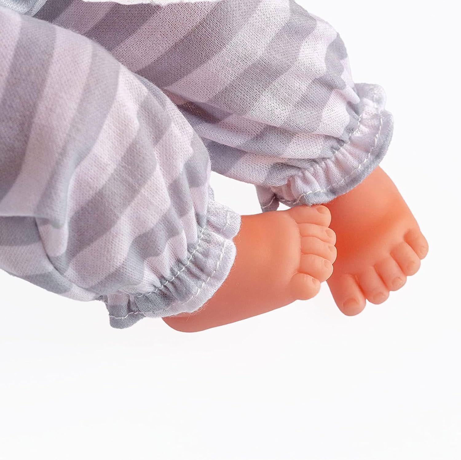 JC Toys- Muñeca Berenguer Boutique de Cuerpo blando de 38 cm, sus ojos se abren y cierran, incluye ropa y accesorios, gris, diseñado por Berenguer, +2 años
