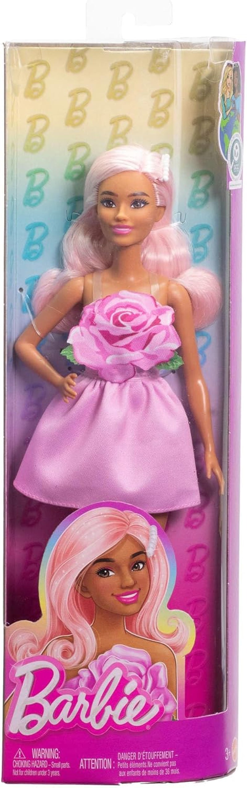 Păpușa Barbie Fashionistas nr. 238 cu păr roz pastel, rochie fără bretele cu corsaj roz, agrafă de păr cu perle și pantofi cu toc înalt și barete, HYT94