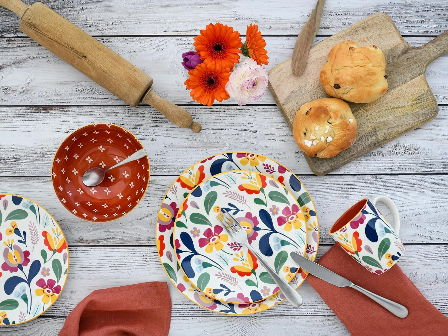 CreaTable, 17407, seria Folklore, set de veselă cu 16 piese pentru 4 persoane, serviciu combinat din gresie, potrivit pentru mașina de spălat vase și cuptorul cu microunde, producție de calitate