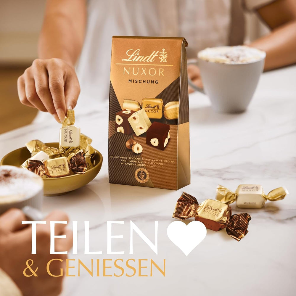 Lindt Ciocolată | Mix pentru pungă NUXOR | 103g | Cuburi cremoase de ciocolată Gianduja în trei sortimente cu alune întregi prăjite | Cadou de ciocolată