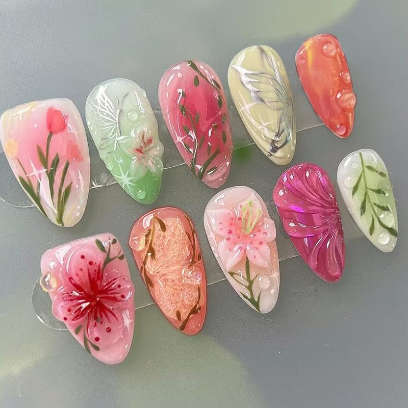 Mouyouglow 30 bucăți unghii false scurte, model floral cu dungi albe, culoare nud, model francez 3D, cu flori Y2K, cu lipici pentru unghii, vârfuri albe, flori argintii ondulate, vară, INS, unghii artificiale