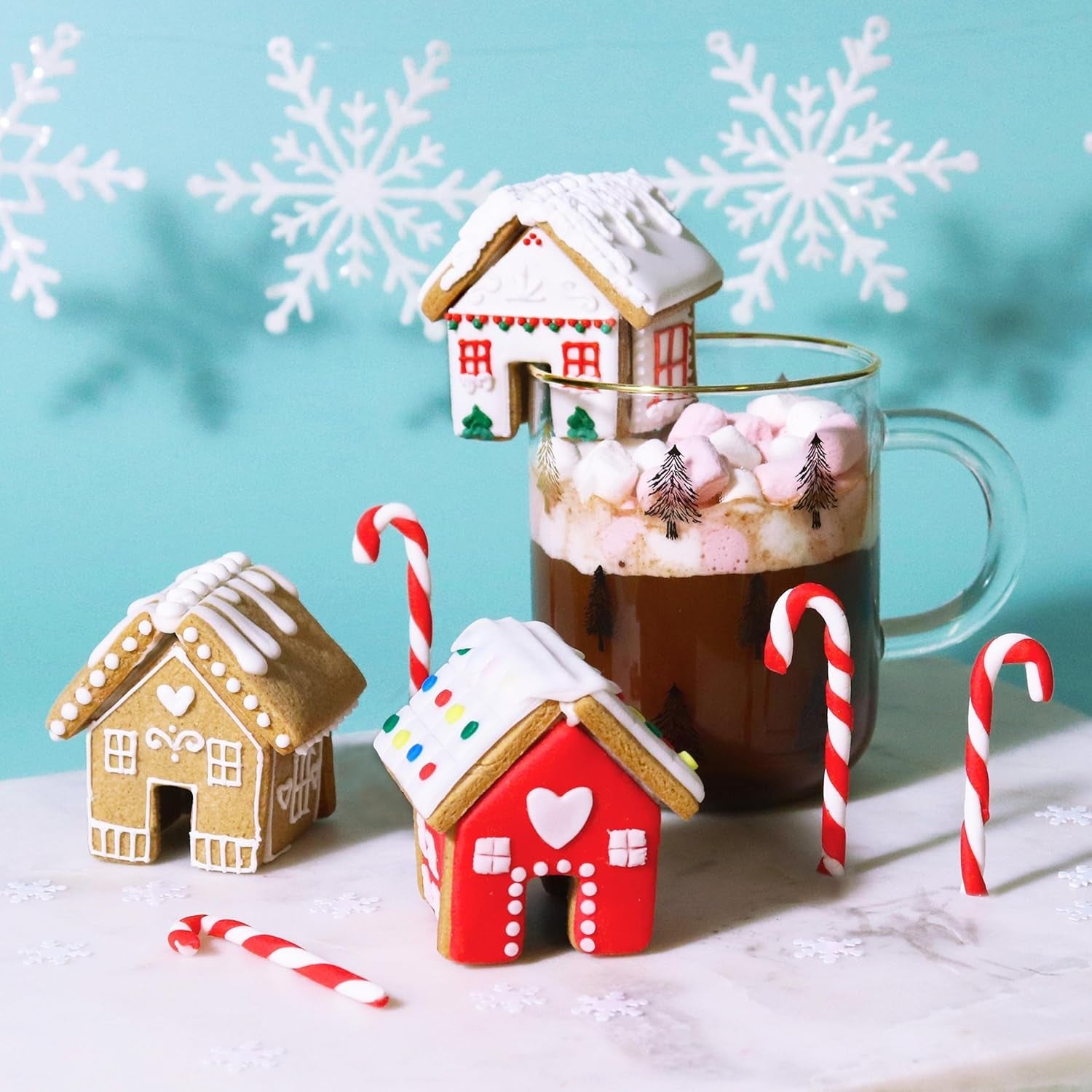 Set de 3 forme de biscuiți de Crăciun, mini căsuță de turtă dulce, încălzitor de căni, roșu