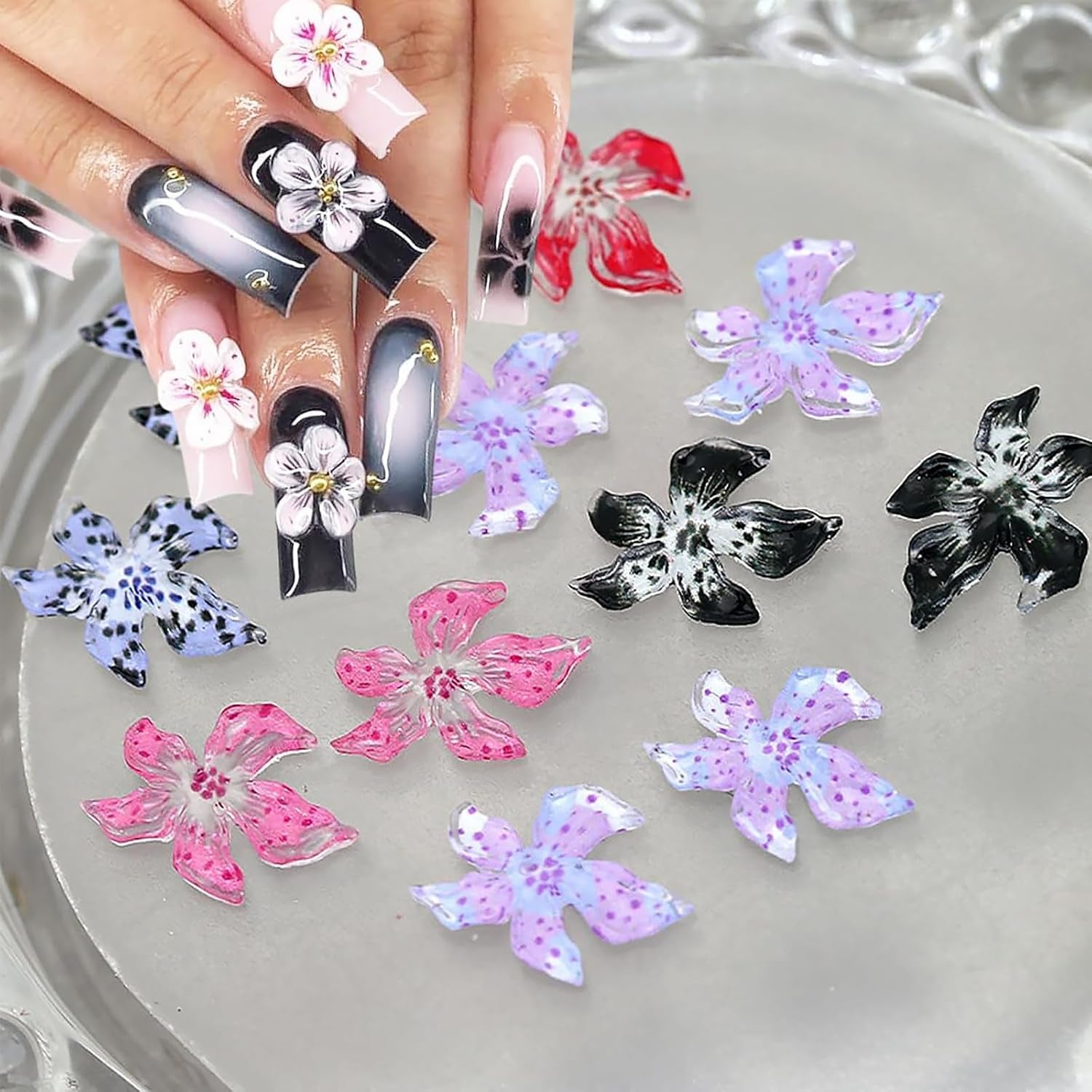 50 de bucăți de pandantive pentru unghii cu flori 3D, artă pentru unghii cu gel 3D, pandantive pentru unghii, bijuterii colorate de vară, accesorii pentru unghii DIY, cristale flori de hibiscus în relief, artă pentru unghii cu gradient pentru femei