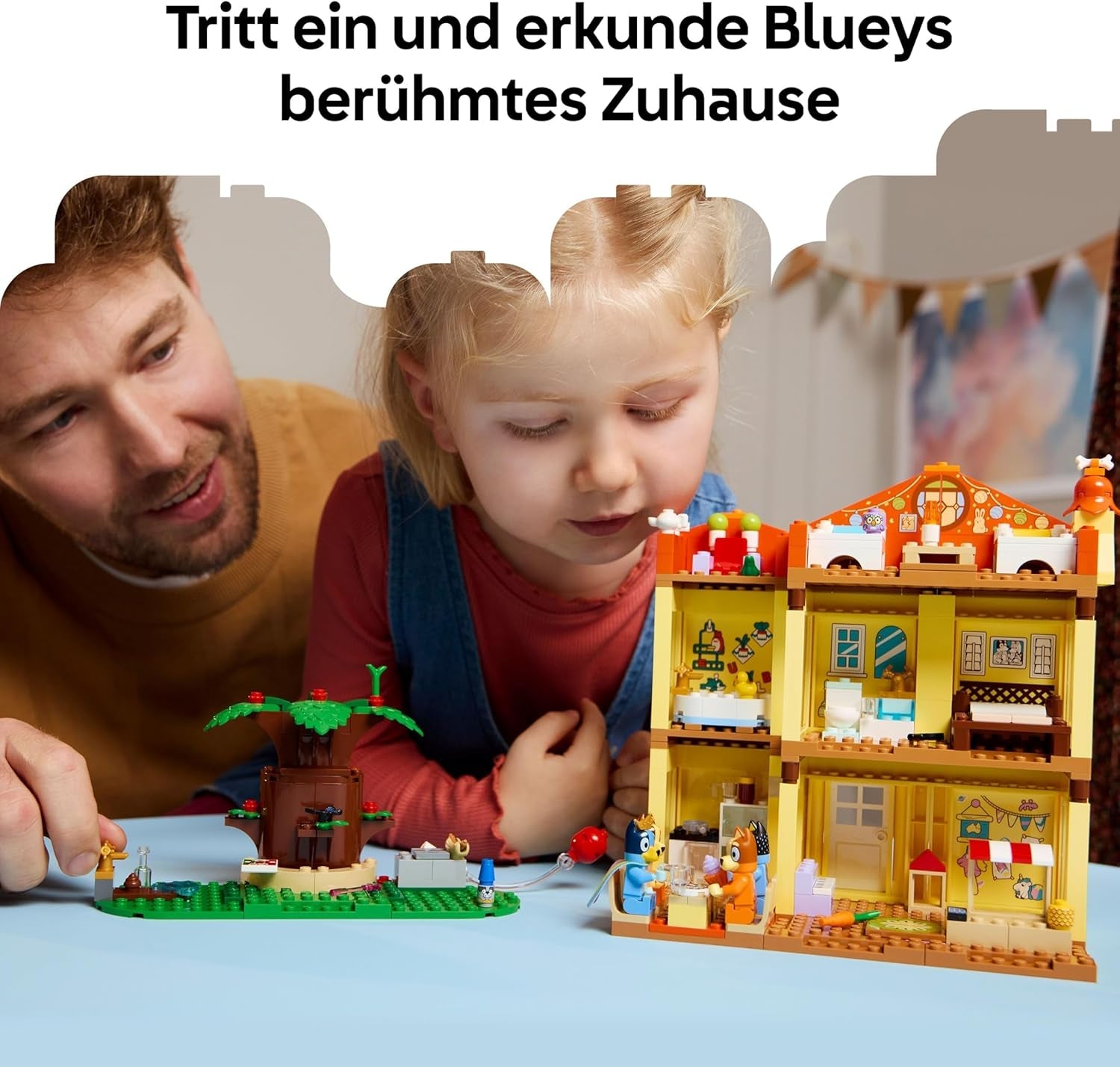 LEGO Bluey: Blueys Haus - Modulares Spielzeug mit Räumen, Garten, 4 Minifiguren und Zubehör - Geschenk zum Geburtstag für Mädchen & Jungen ab 4 Jahren oder Fans der TV-Serie - 11203