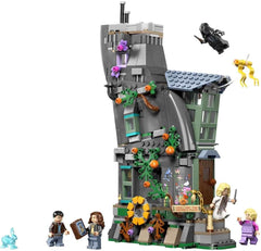 LEGO Harry Potter Luna Lovegoods Haus - Modellbau mit Leuchtstein und 5 Minifiguren - Baukasten DIY Deko fürs Schlafzimmer - Kreatives Geschenk für Mädchen, Jungen und Fans ab 10 Jahren - 76467