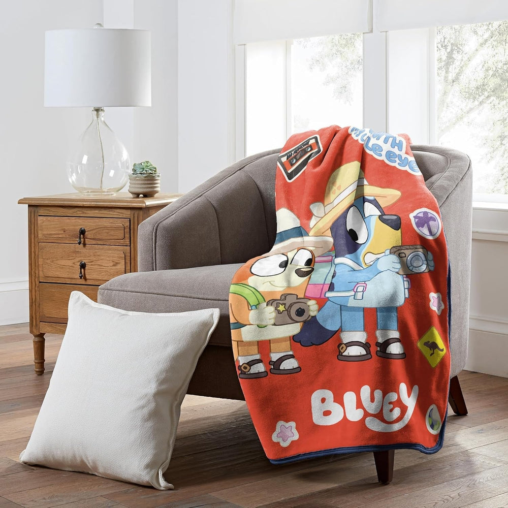 Pătură Northwest Bluey Silk Touch, 116.8 X 152.4 Cm, Roadtrip Paturi si Cuverturi Northwest