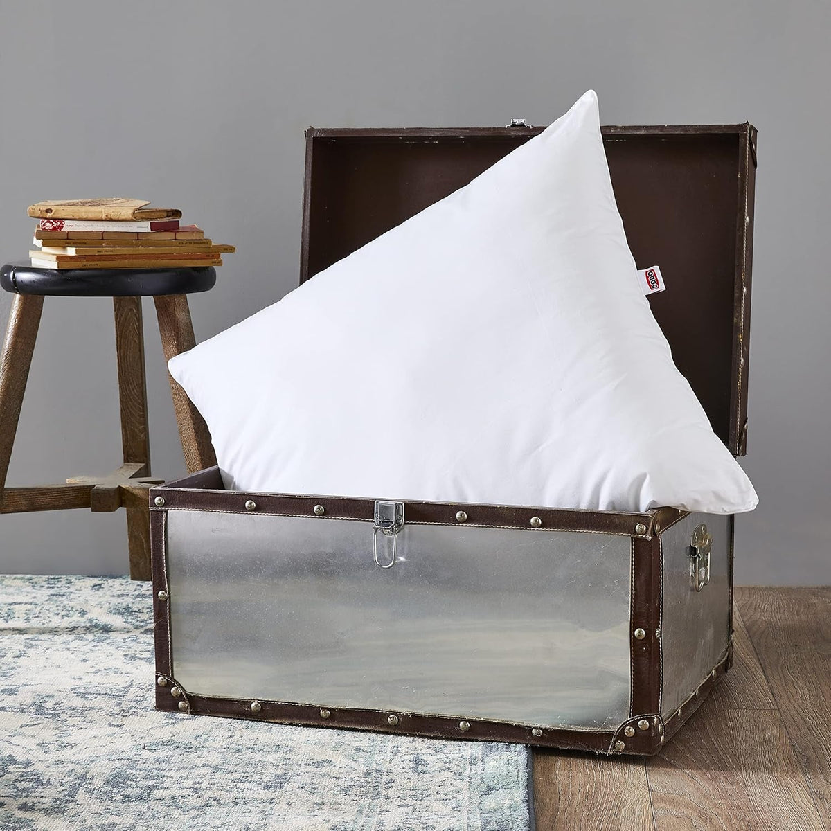 DODO 64476 Pernă Calgary, puf/piele de gâscă și rață, 65 X 65 cm, alb Perne standard Naty Shop Unic