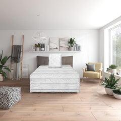 Set de pat de bază Traumnacht Green format dintr-o plapumă pentru tot anul, 135 X 200 cm + pernă 80 X 80 cm, certificat Oeko-Tex, produs în conformitate cu standardul de calitate german Plapumi si pilote Naty Shop Set de pat all-season 135 X 200 Cm