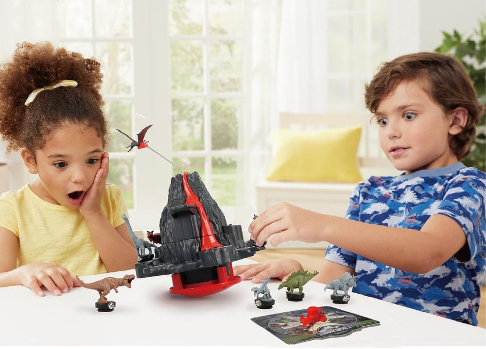 EPOCH Games - Jurassic World Shaky Volcano, 7509, Dinosaurier Spielzeug, Brettspiel für Kinder ab 4 Jahren